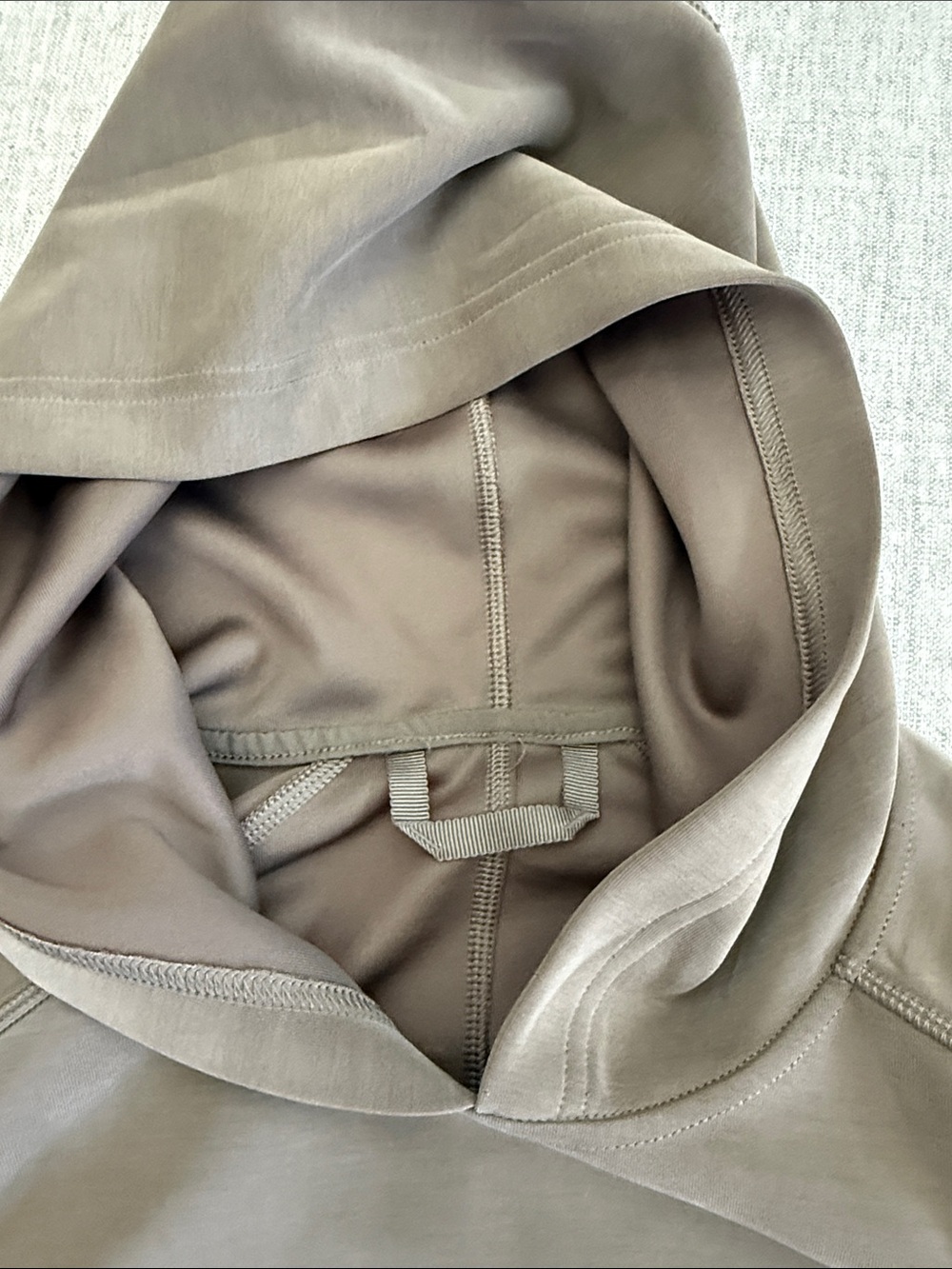 lululemon athletica Nomad Hooded Pullover Sweatshirt Softstreme - Picture 3 of 6